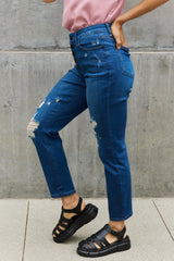 Judy Blue – Melanie – Boyfriendjeans im Used-Look mit hoher Taille in voller Größe
