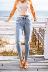 Baeful – Knöchellange Distressed-Jeans mit Taschen