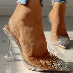 Tacones de punta con diamantes de imitación transparentes Teaser
