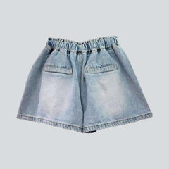 Shorts vaqueros con diamantes de imitación multicolor