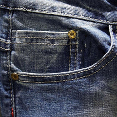 Light wash men ripped jeans