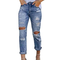 Distressed women slim fit jeans