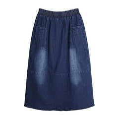 Falda vaquera larga de moda callejera