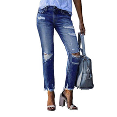Distressed women slim jeans