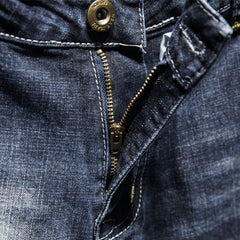 Washed men ripped jeans