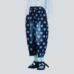 Pantalones vaqueros holgados con burbujas