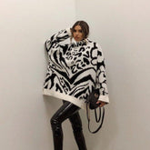 Shanta Oversize-Pullover mit Stehkragen