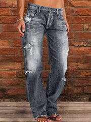 Lässige, gerade geschnittene Stretch-Jeans mit Rissen und Waschung