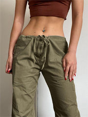 Grüne Cargohose mit geradem Bein und Taschen