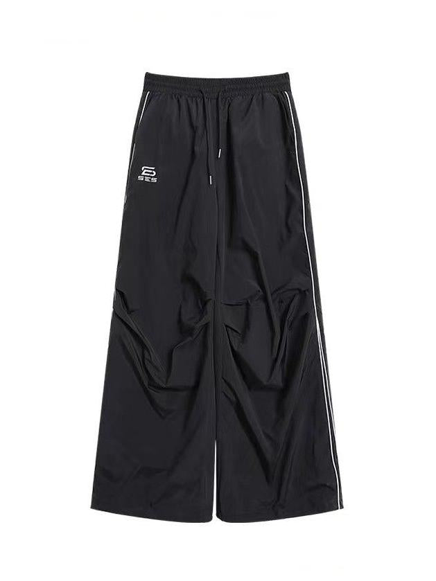 Fallschirmhose mit weitem Bein und Paspelierung im Vintage-Stil