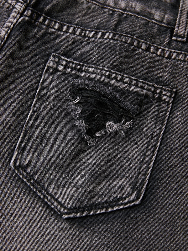 Schwarze zerrissene Boyfriendjeans mit verwaschenem Effekt