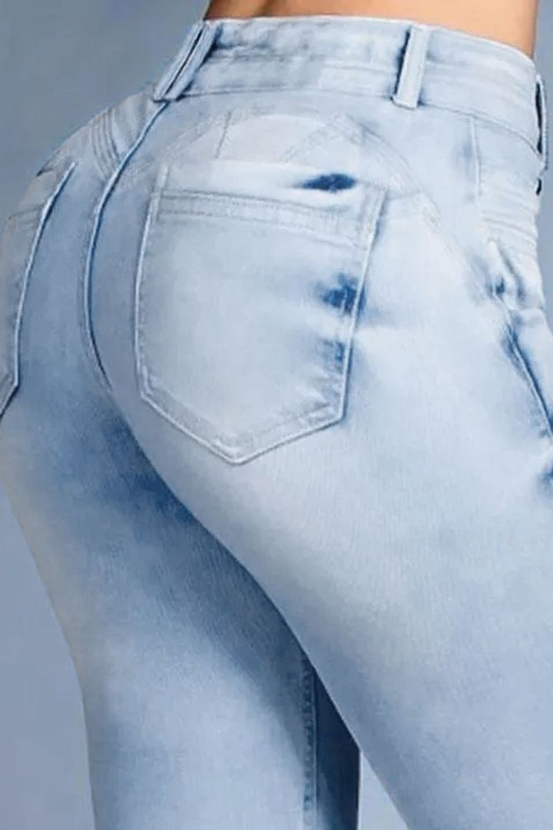 Button Front Butt Lifting Flare Jeans