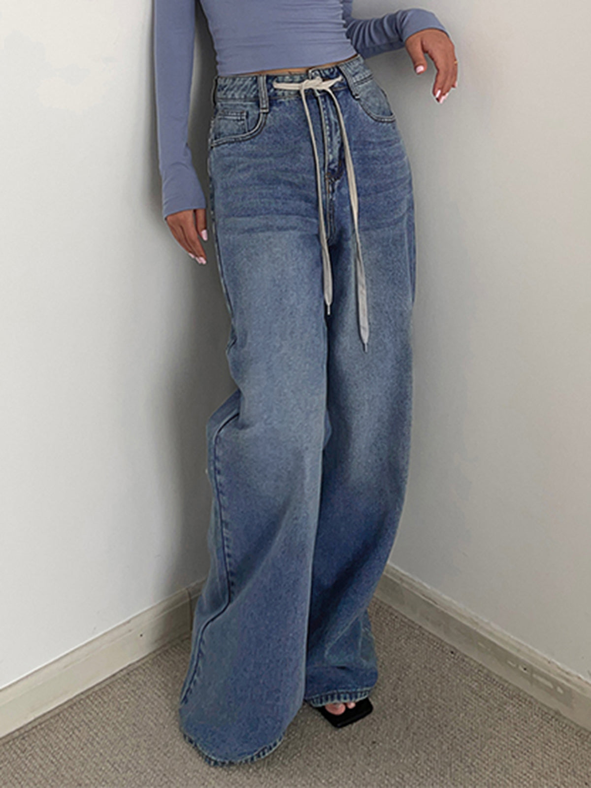 Graceful Denim Boyfriendjeans mit Knöpfen und Bindeband