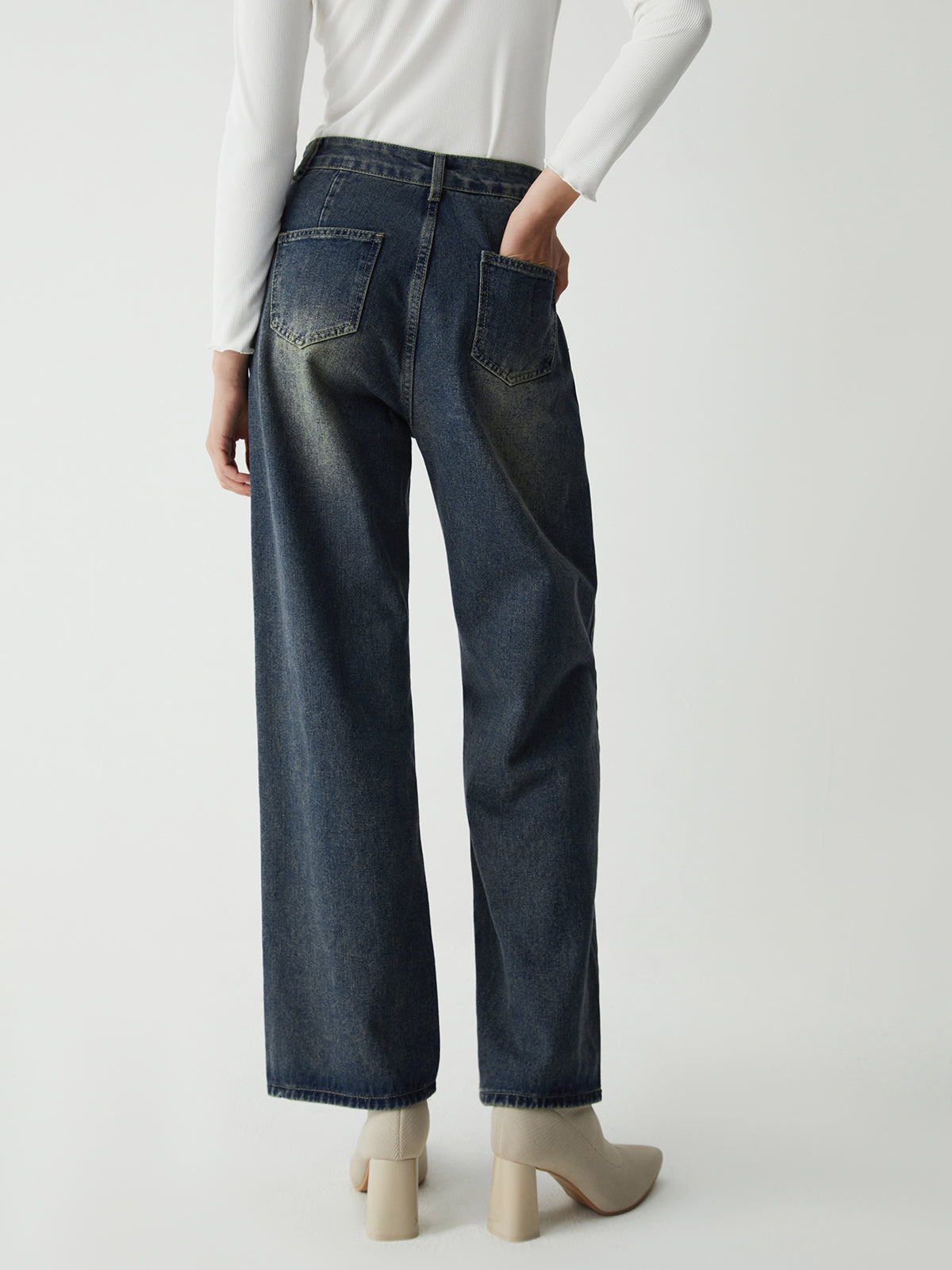 Moderne Jeans mit weitem Bein und Reißverschluss im Vintage-Waschungs-Denim