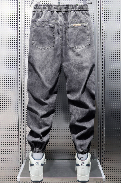 Light wash men denim joggers