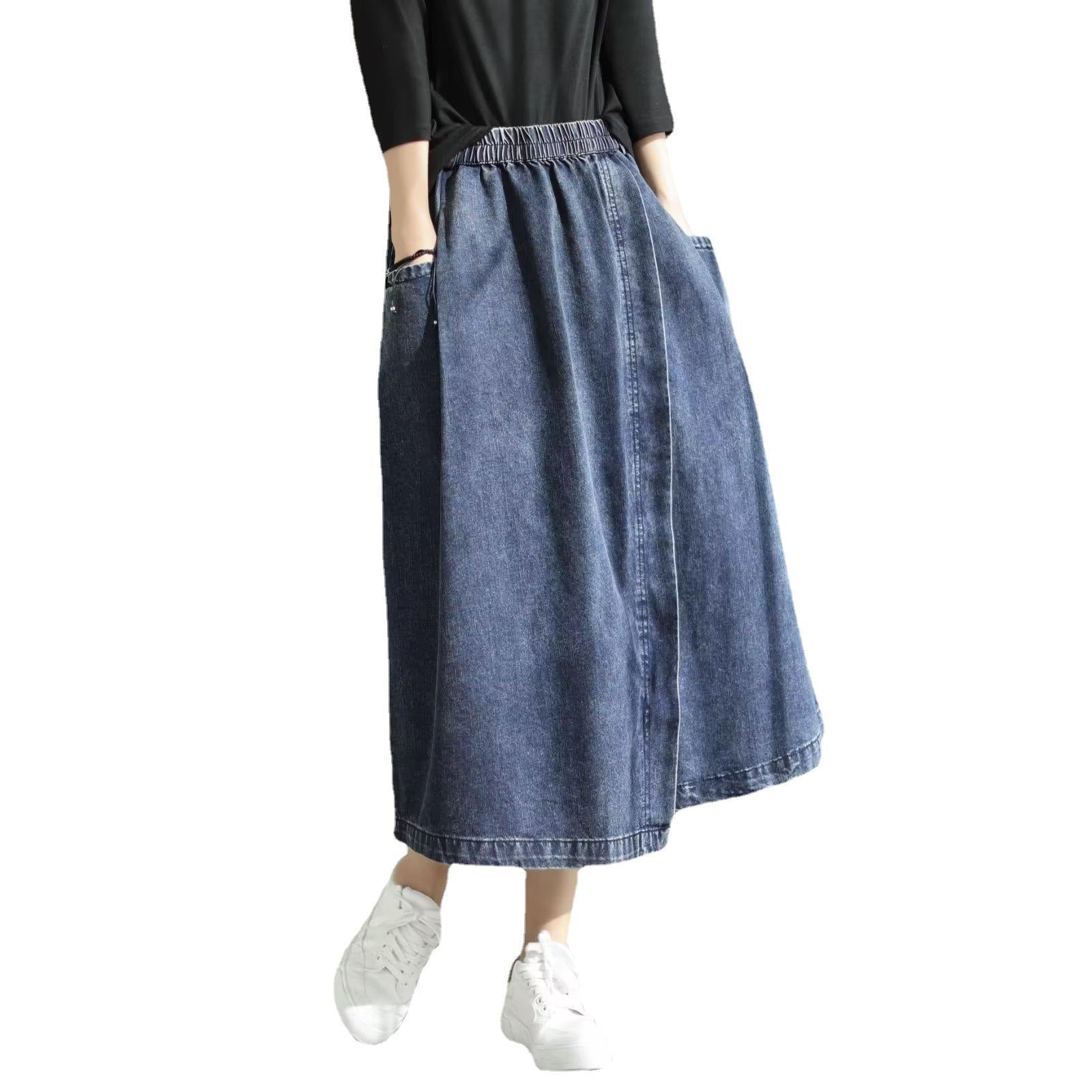 Asymmetric denim skirt with rubber