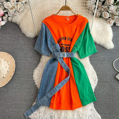Vestido vaquero de patchwork naranja con hombros descubiertos