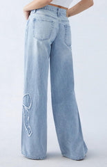 Loose Straight Jeans With Embroidered Side Raw Edges