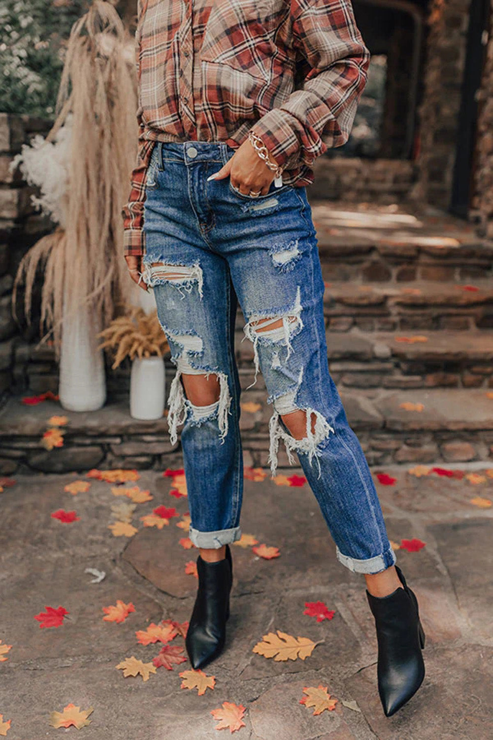 Blaue Vintage Distressed Boyfriend Jeans mit Rissen