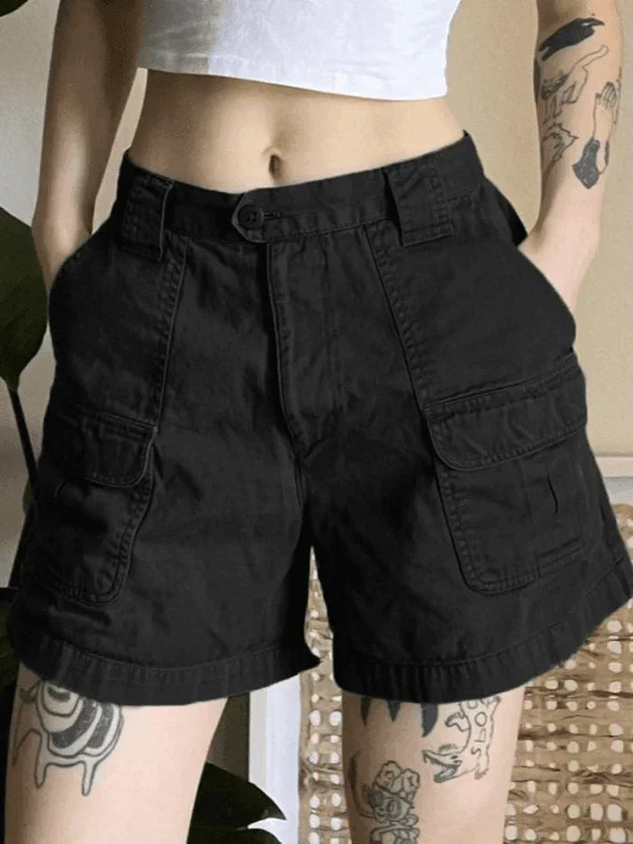 Shorts cargo negros clásicos de mezclilla con pierna recta