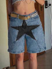 Jeansshorts mit fünfzackigem Stern