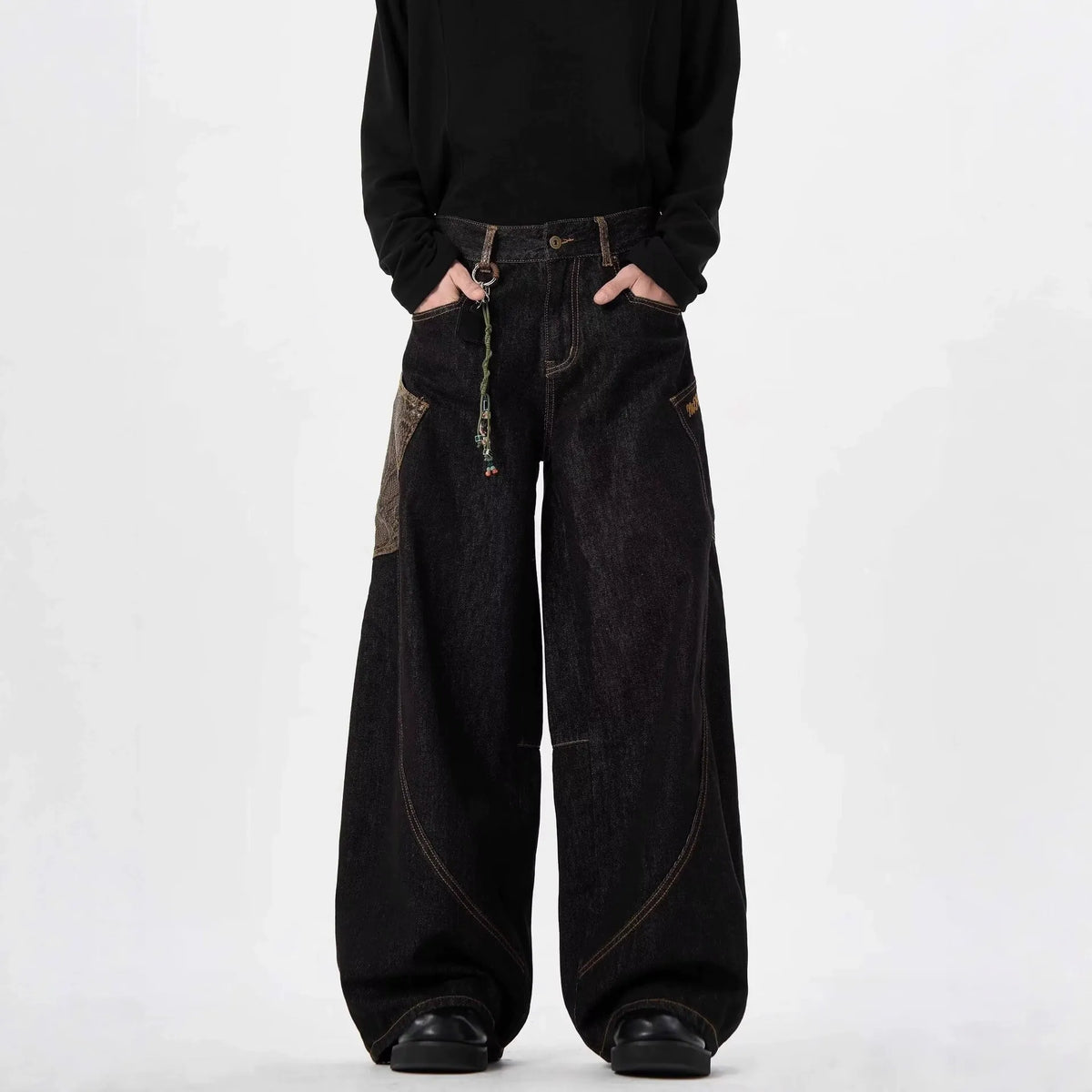 Wide-Leg Straight-Leg Jeans