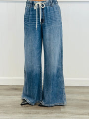 Stretch Waistband Flared Jeans