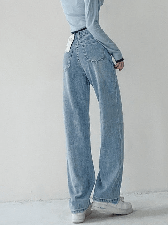 Blaue Boyfriendjeans mit verwaschenem Vintage-Nahtdetail