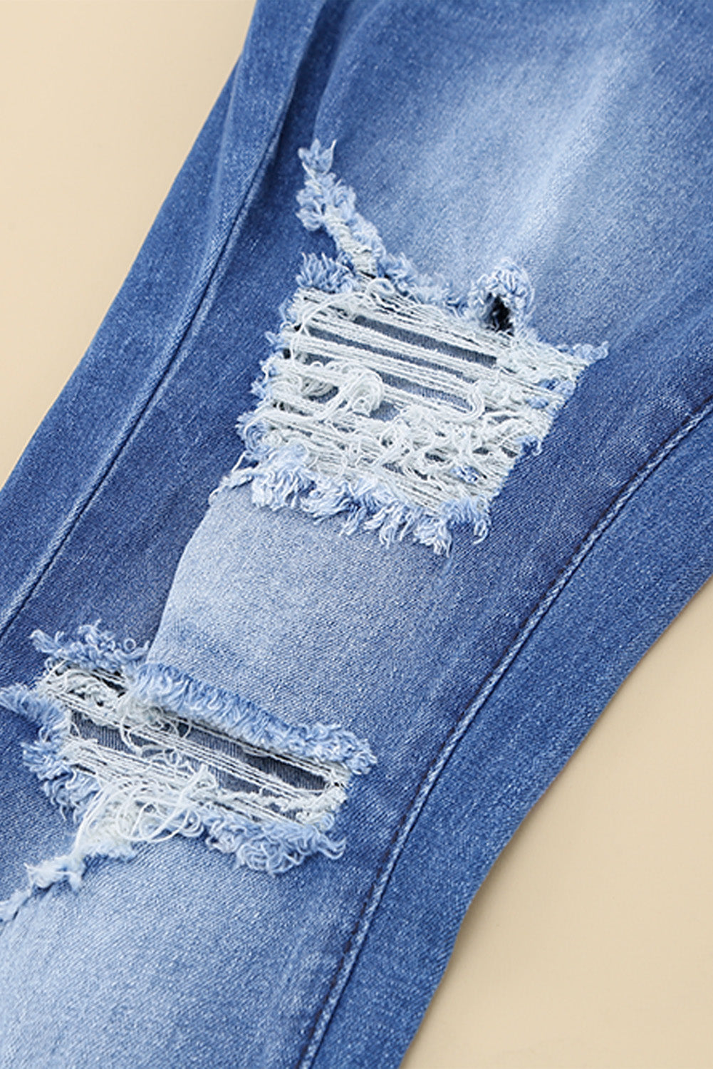 Baeful – Distressed-Jeans mit Schlag und Taschen