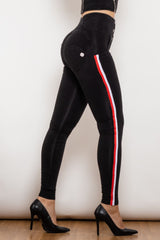 Skinny Jeans mit seitlichen Streifen und Knöpfen