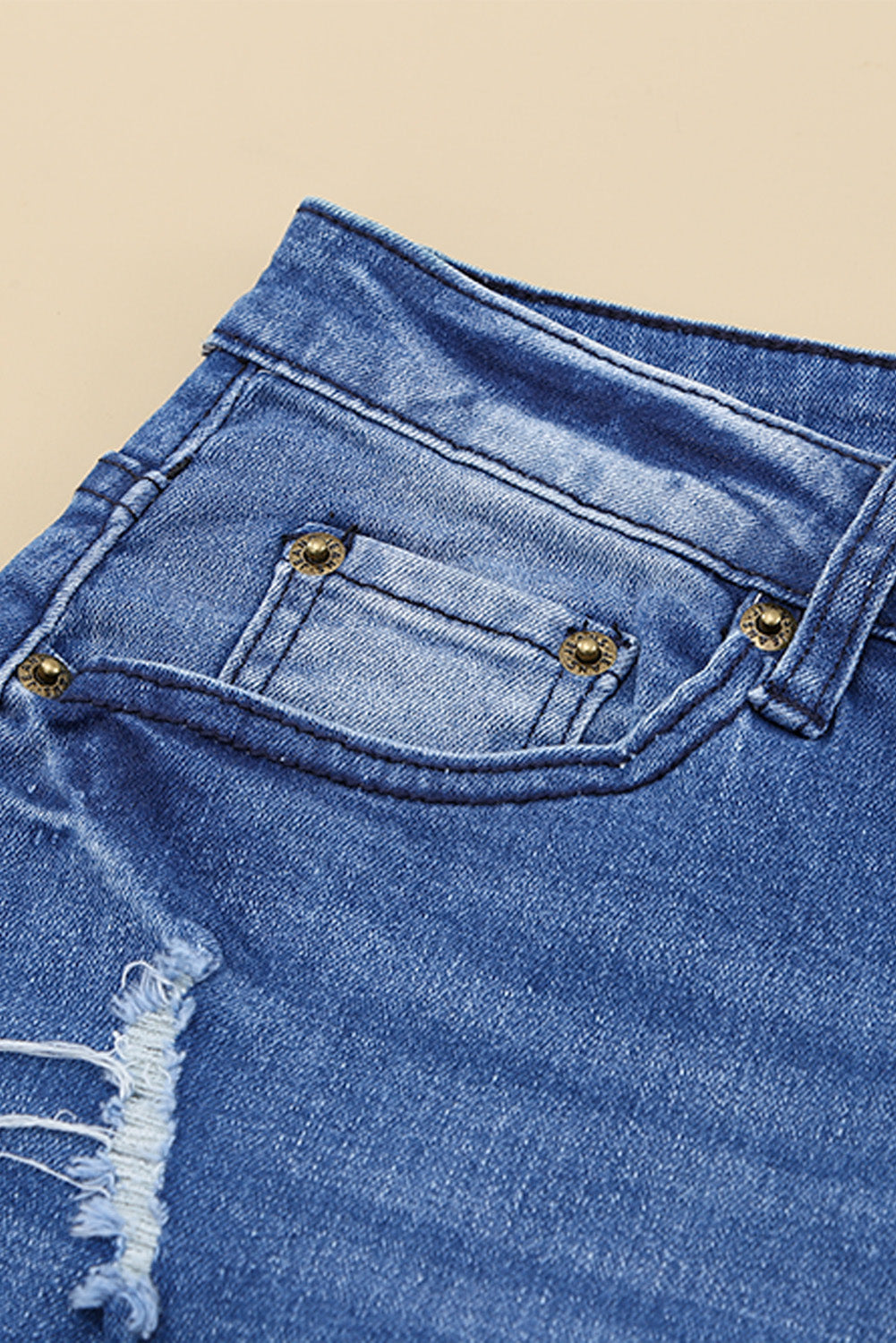 Baeful – Distressed-Jeans mit Schlag und Taschen