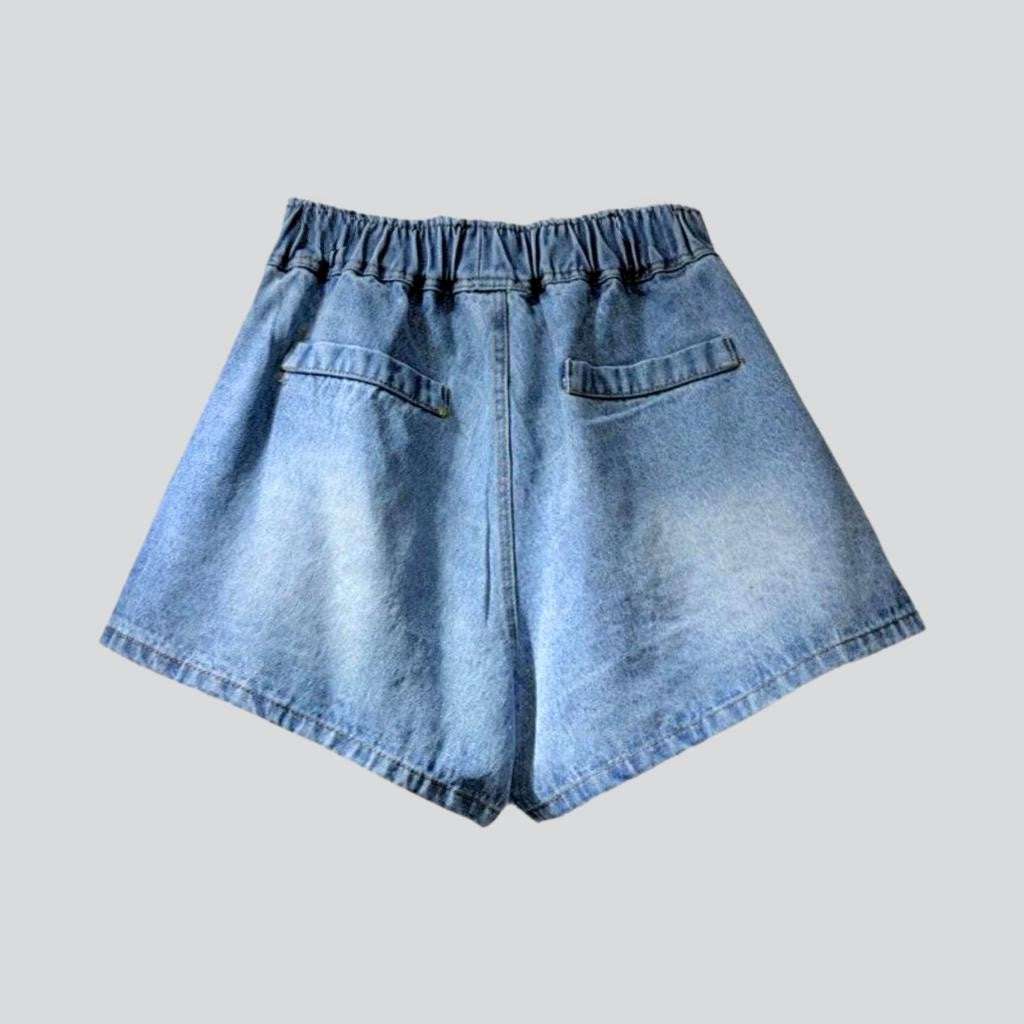 Diamond heart embellished denim shorts