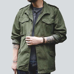 Chaqueta vaquera verde militar para hombre