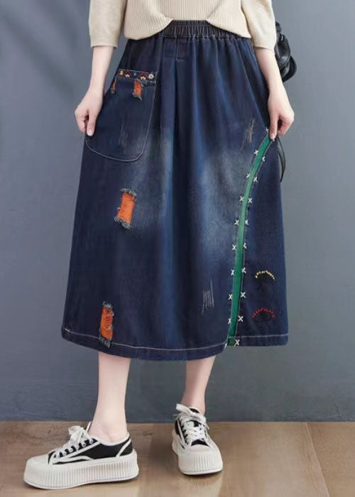 Art Navy Embroideried Hole Denim Skirt