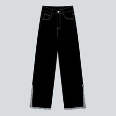 Baggy-Jeans mit Spitze verziert