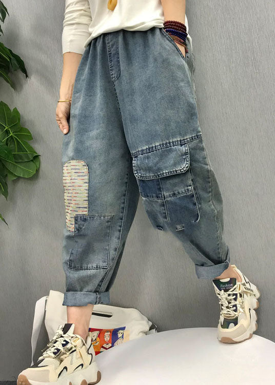 Böhmische blaue Jeanshose mit elastischer Taille und Patch-Applikation