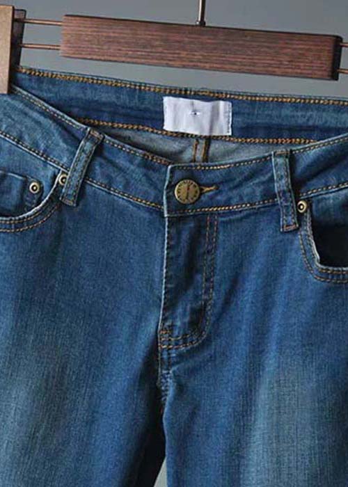 Pantalones vaqueros acampanados ajustados de cintura alta en azul bohemio