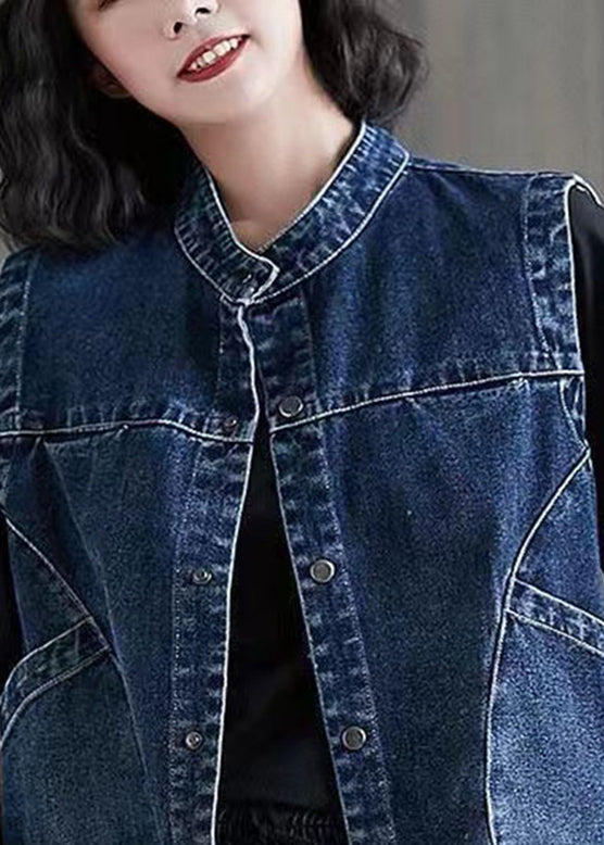 Kurze dunkelblaue Patchwork-Jeansweste mit Knöpfen