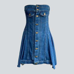 Buttoned mini strapless denim dress