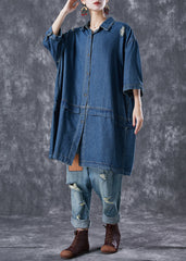 Lässiger, übergroßer Patchwork-Denim-Trenchcoat mit zerrissenen Ärmeln in Marineblau