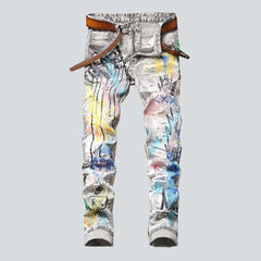Color-painted grey men jeans