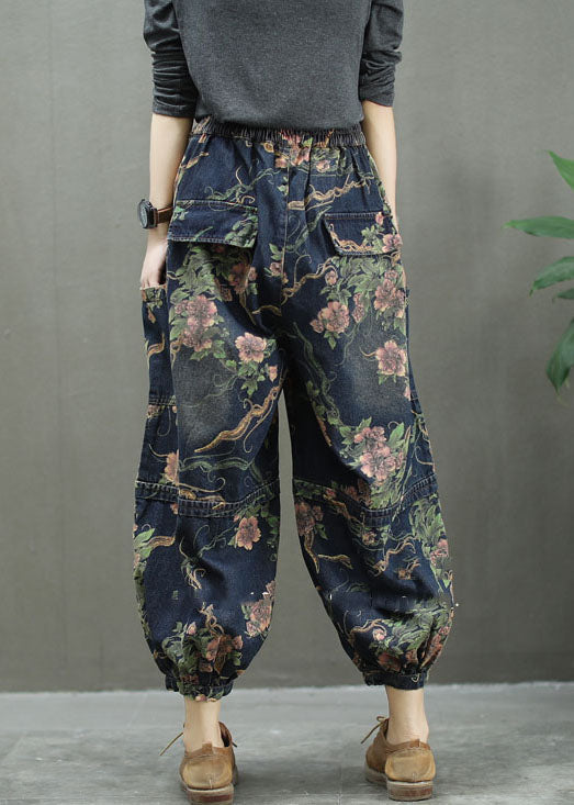 Elegantes pantalones de mezclilla con estampado azul y linterna