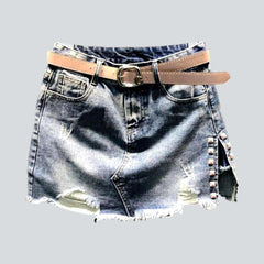 Verzierter Distressed-Jeans-Skort