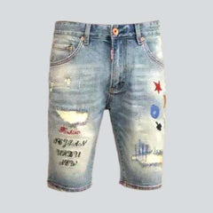 Embroidery ripped men denim shorts