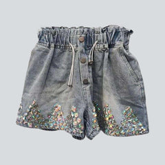 Exposed buttons rhinestone denim shorts