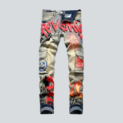 Graffiti print frayed men jeans