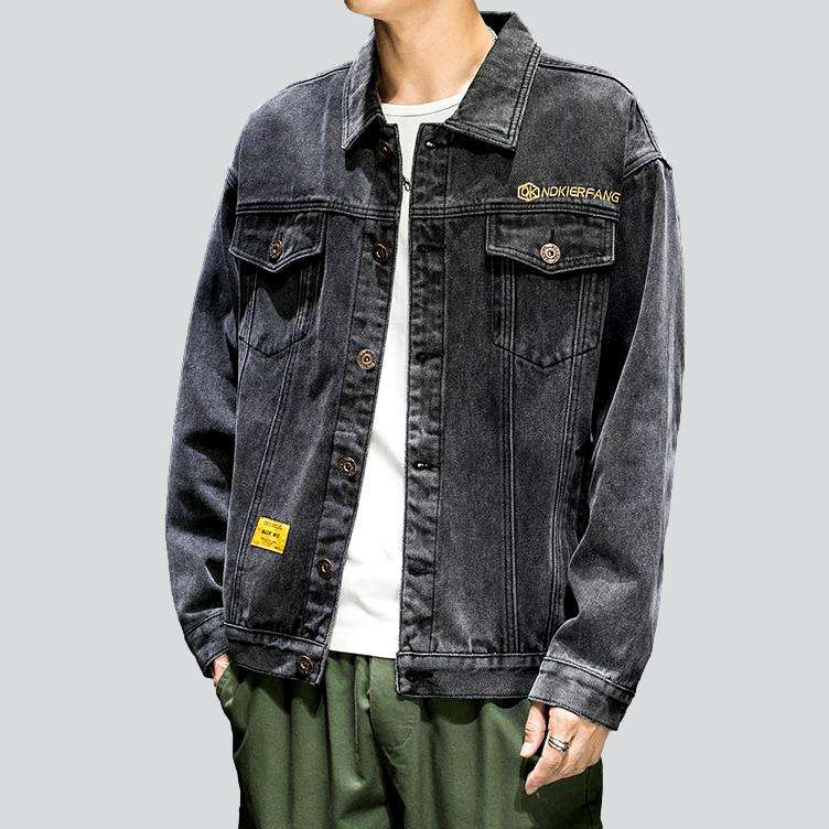 Oversize-Jeansjacke im Japan-Stil