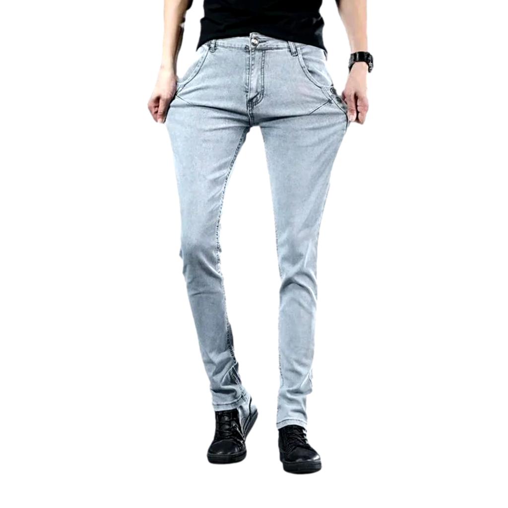 Mid-waist light men wash jeans