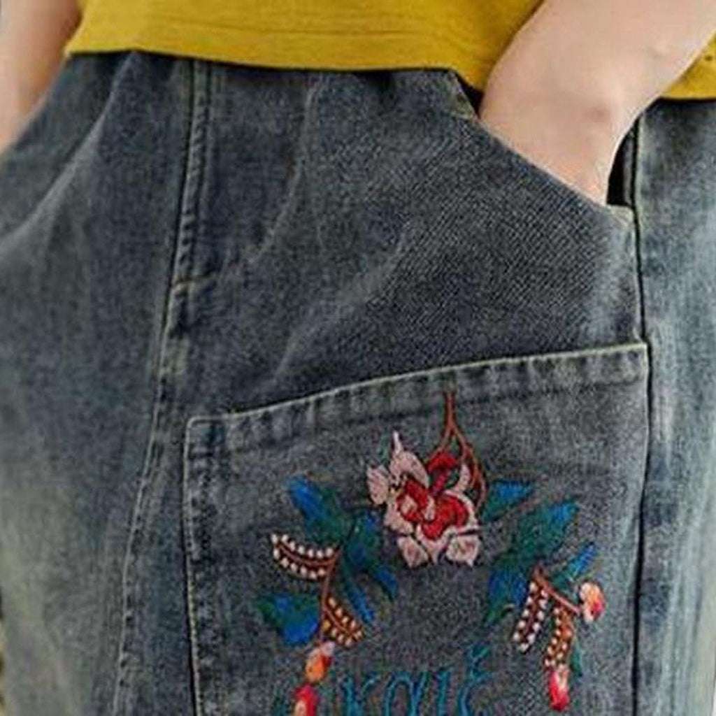 Embroidered ripped women denim skirt