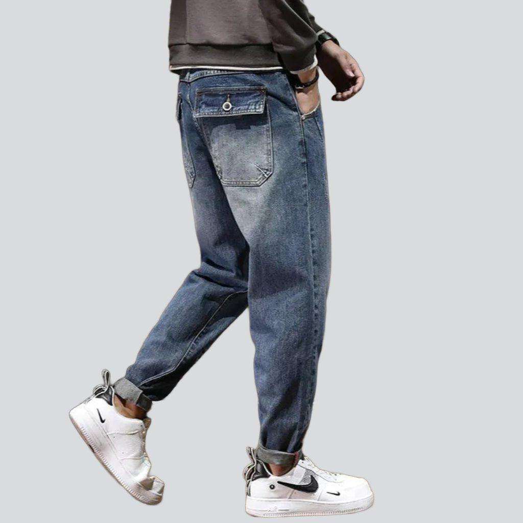 Back flap pocket baggy jeans